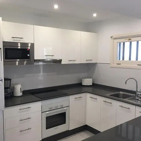 Caserones 5, 2 Bed Pocillos 蒂亚斯